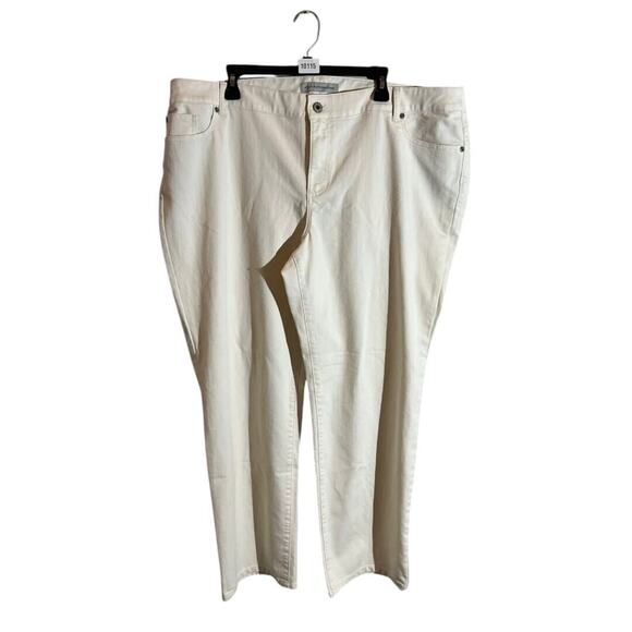 Chico's Platinum Jeans Sz 4.5 (22) Short Straight Denim Beige Light Wash Stretch - Picture 1 of 7